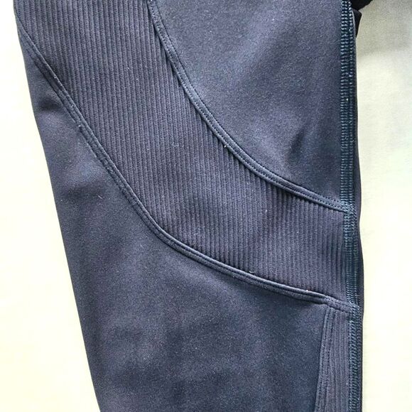 Lululemon ivivva Girls Leggings | Navy Ankle Style | Like New - Picture 9 of 10